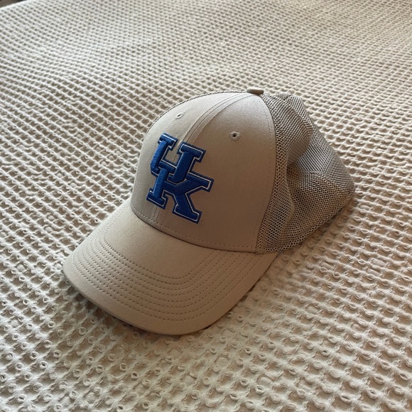 Nike Grey Kentucky Hat - New! - Picture 2 of 3
